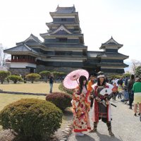 Matsumoto Castle and actors
